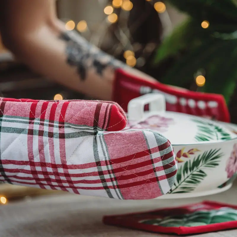 HeatGuard Professional Cotton Oven Mitt Gloves – Kitchen Heat Resistant Gloves