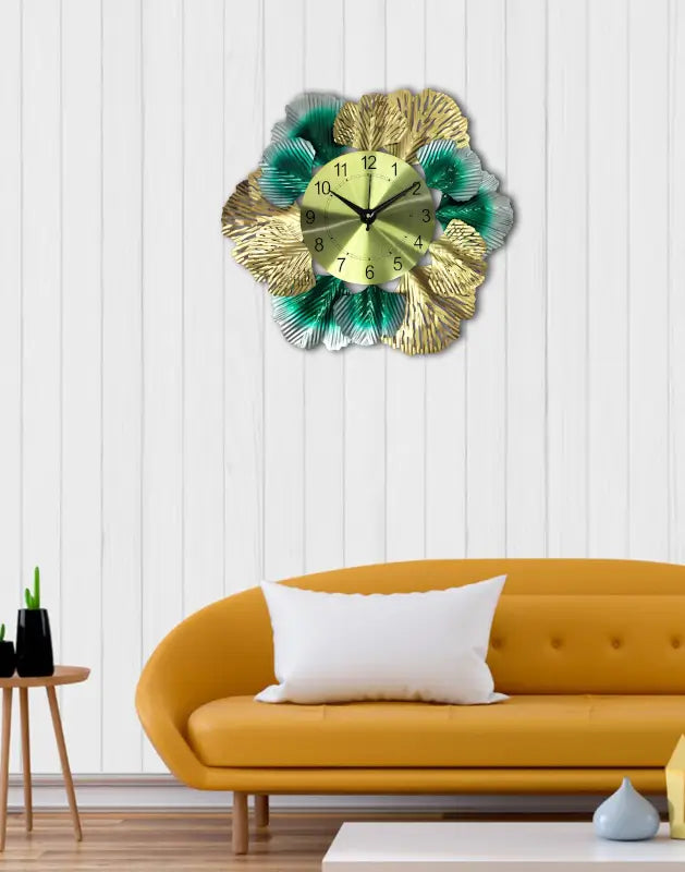 RoyalTime Metal Wall Clock – Decorative Urdu Dial Iron Clock